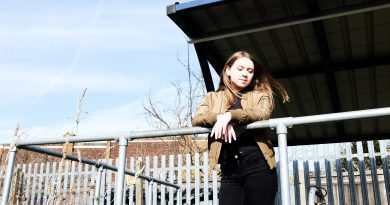 Frankie_Bird-Younger_Dreams-fb-42