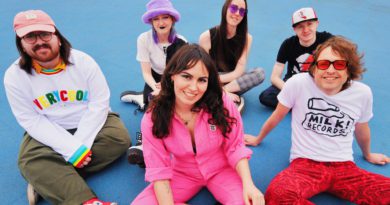 Disco Mary - Expectations press shot