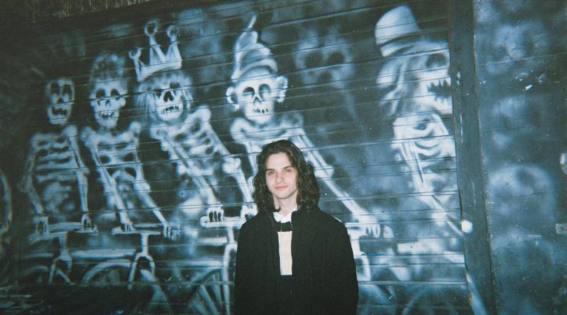 Elephants_and_Dogs-Everybodys_Smiling_Nobodys_Happy-Elephants_and_Dogs_-_PR_Photo