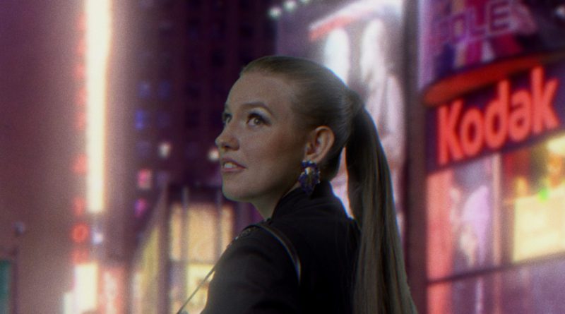 Kelsie Kimberlin - Cosmopolitan Girl