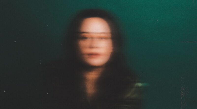 maddie jackway - you make me look over my shoulder