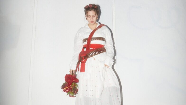 samantha mora - luto