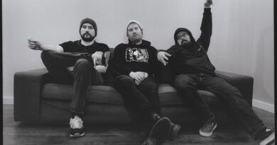 sorry holly press shot