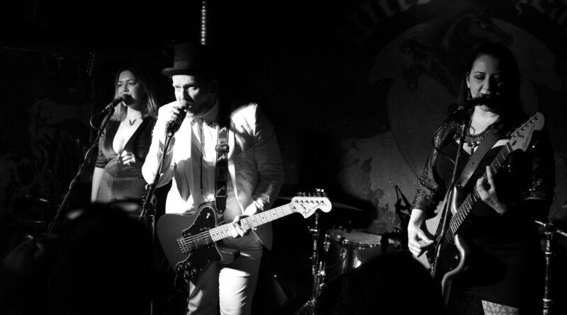 danny valentine and the meditations live shot