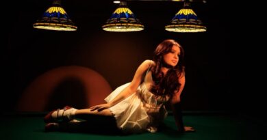 Cloe Wilder - Life's a Bitch