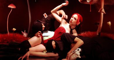 Fleur Rogue - Rabbit Hole