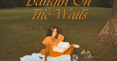 Chiara Maria - Bangin' On The Walls