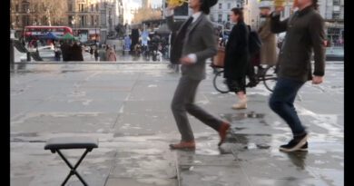 Garlen Lo - London Girls ARTWORK