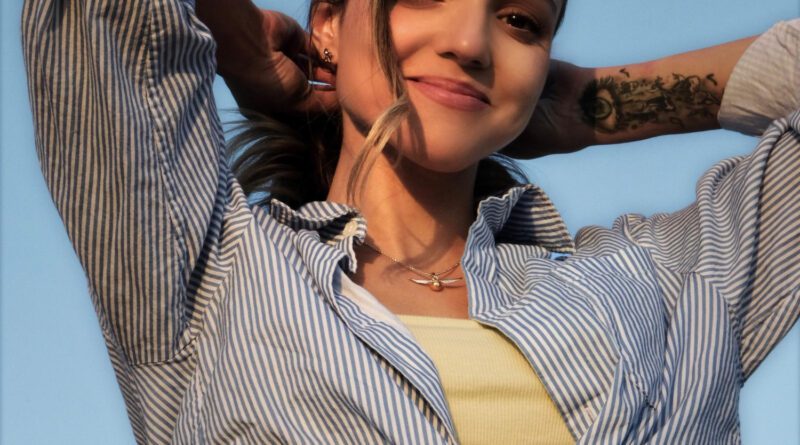 Kris Kolls - I Think