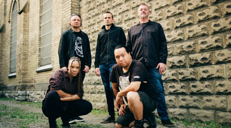 Black Note Graffiti press shot