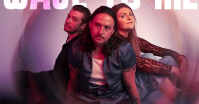 Papa Boyle - Wave To Me