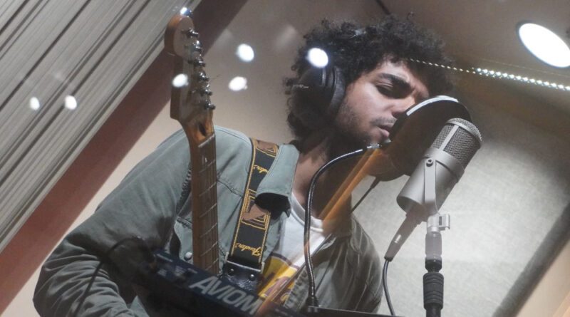 Boy Grapes press shot