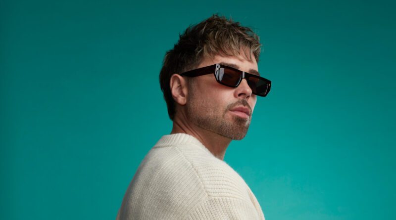 Kris James press shot