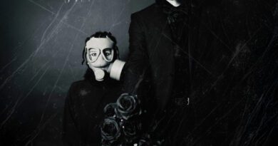 Love Ghost - Gas Mask Wedding