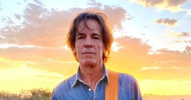 Bradley Cole press shot