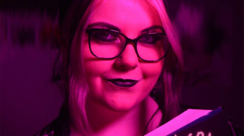 SHANNON DARCY - Control Freak