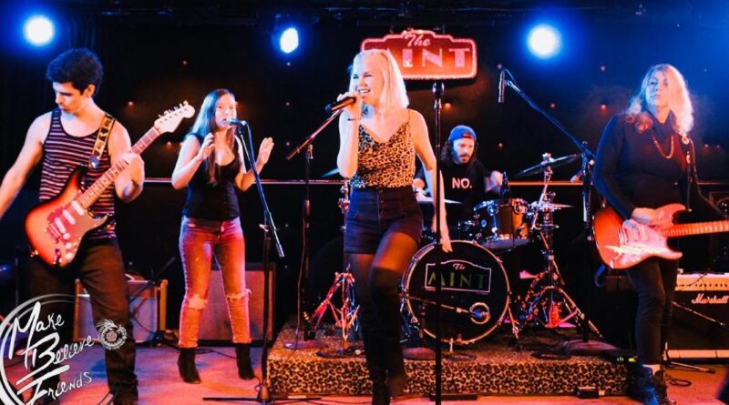 Make Believe Friends press shot