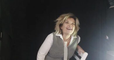 Ravenistic press shot