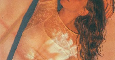 Rosie Haze - Fresh Flowers